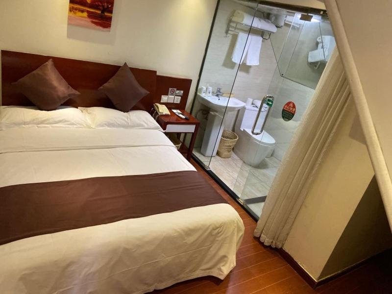 Greentree Inn Shanghai Songjiang University City New Songjiang Road Express Hotel エクステリア 写真