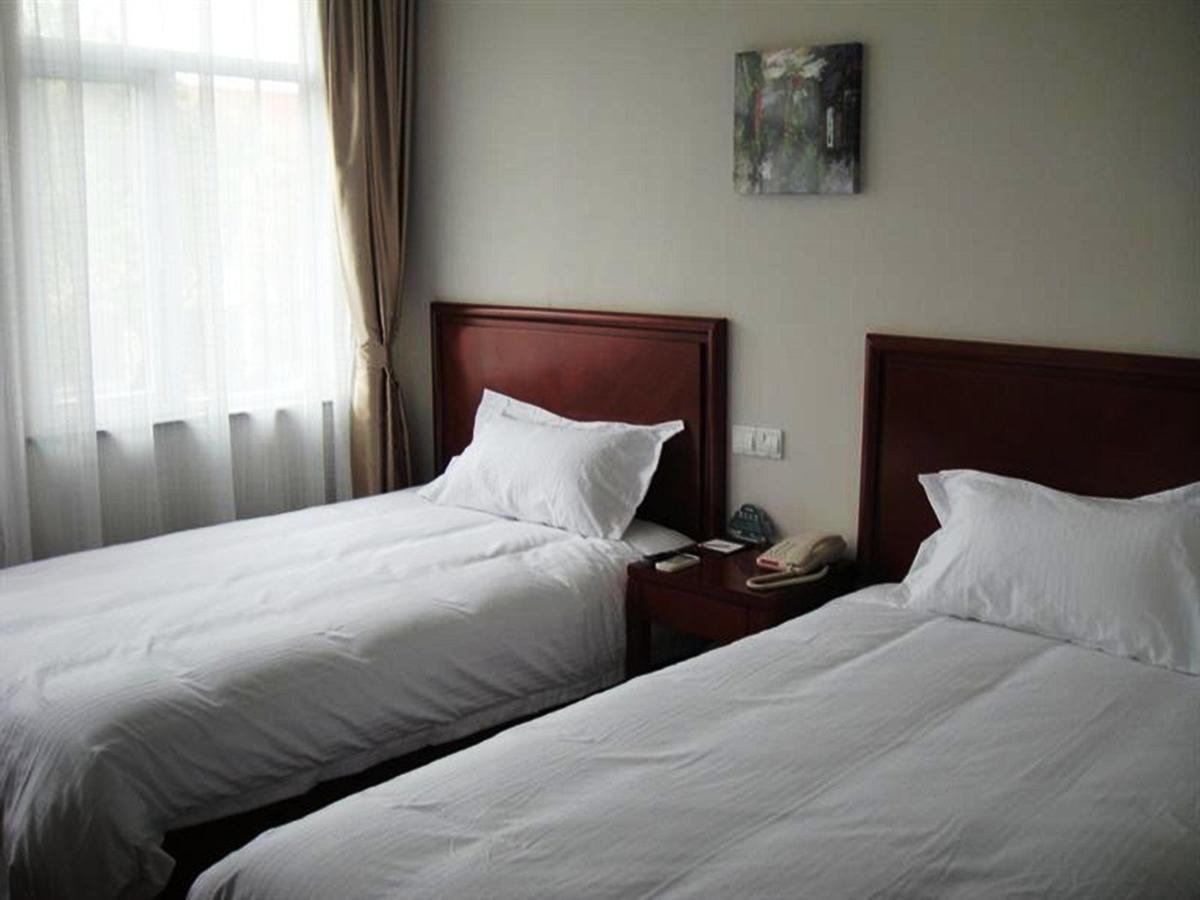 Greentree Inn Shanghai Songjiang University City New Songjiang Road Express Hotel エクステリア 写真