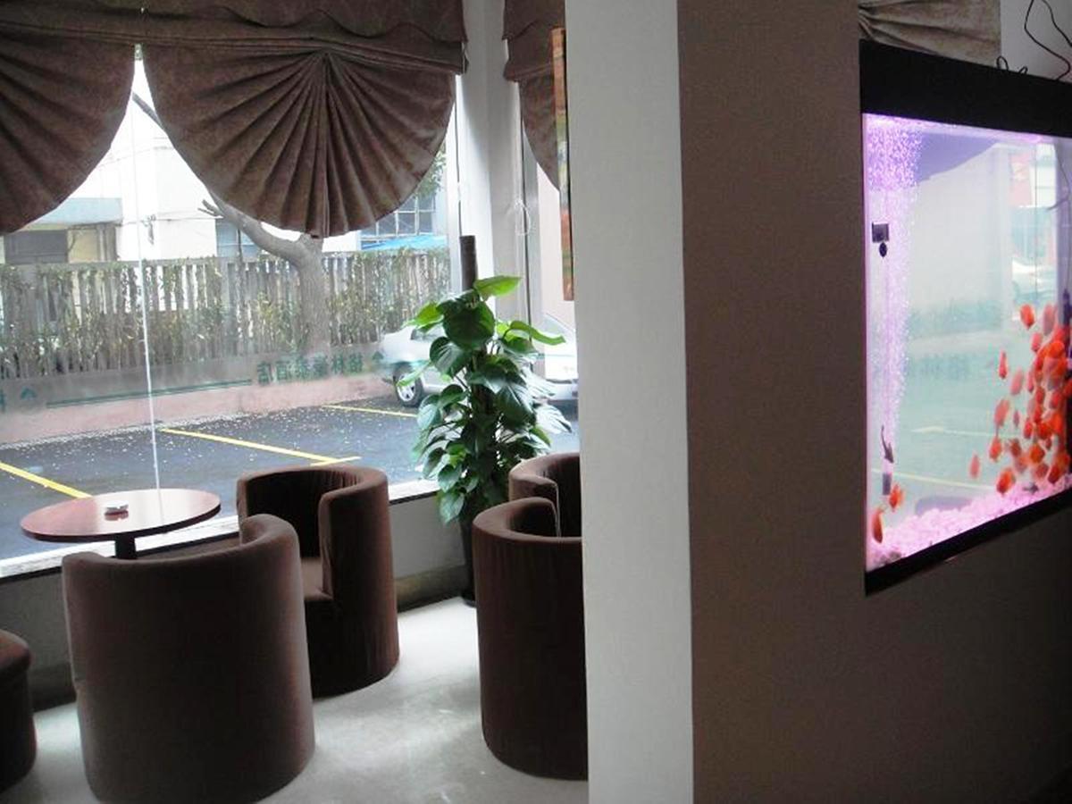 Greentree Inn Shanghai Songjiang University City New Songjiang Road Express Hotel エクステリア 写真